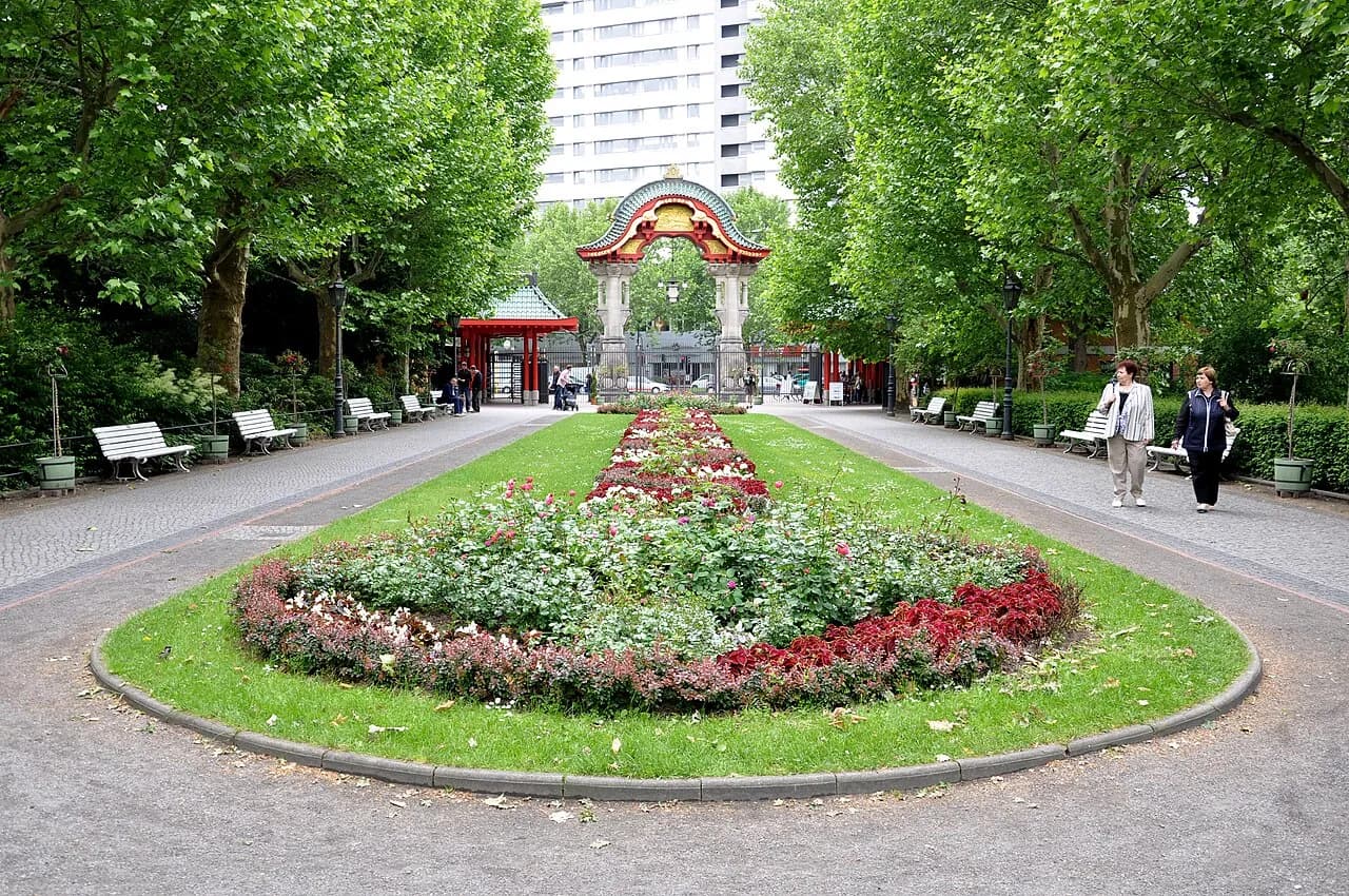 Zoo Berlin mit Aquarium-Option